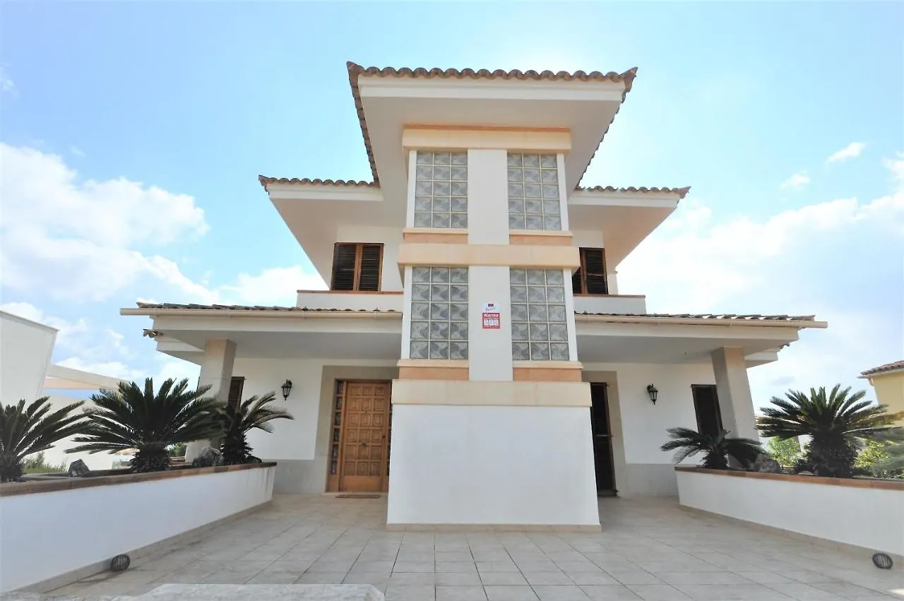 Hermosa Casa De Vacaciones Ca Na Malen La Cabaneta Villa