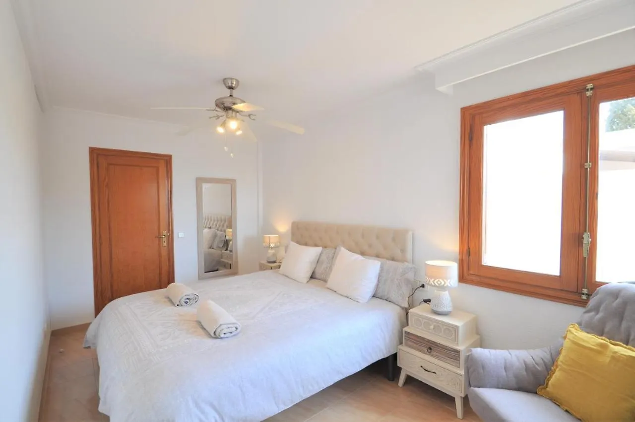 Hermosa Casa De Vacaciones Ca Na Malen La Cabaneta Villa