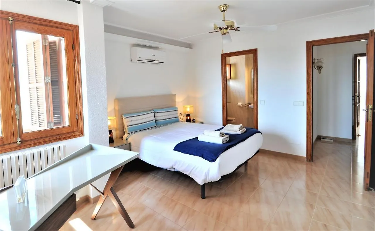 Hermosa Casa De Vacaciones Ca Na Malen La Cabaneta